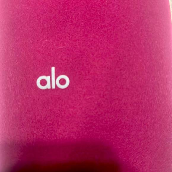 ALO High-Waist Airlift Legging - Picture 3 of 9